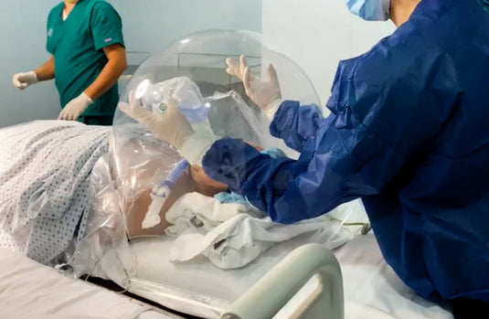 Campana Rosseli Anti-Aerosol Para Intubación Traqueal Sanitizable De Acrílico